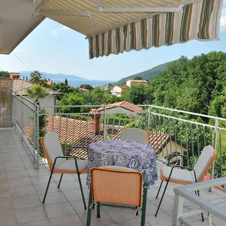 With Parking Space Opric, Opatija - 7728 Appartement Lovran