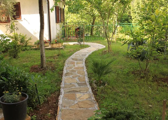 아파트 With Parking Space Opric, Opatija - 7728 로브란